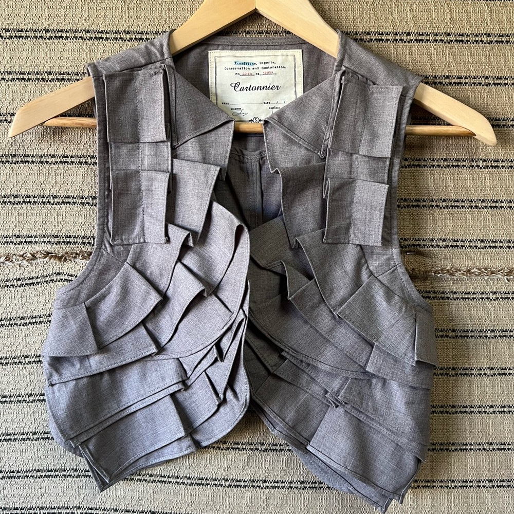 Cartonnier Gray Sleeveless Crop Vest with Ruffle Details